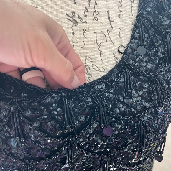 Vintage Hand Beaded Top, 100% Wool, Made in Hong Kong - Picture 6 of 12